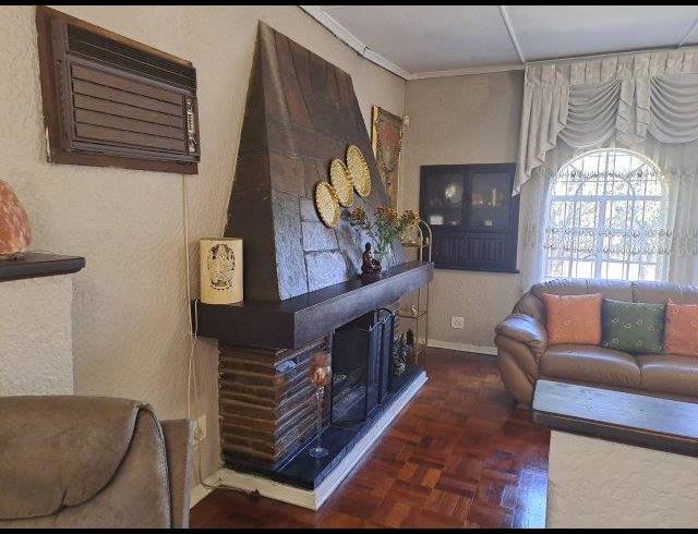 3 BEDROOM HOUSE FOR SALE IN CYRILDENE